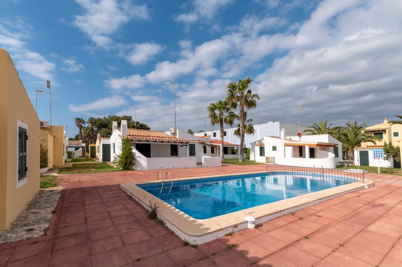 Apartamento Con Piscina Y Playa Son Xoriguer Exterior photo