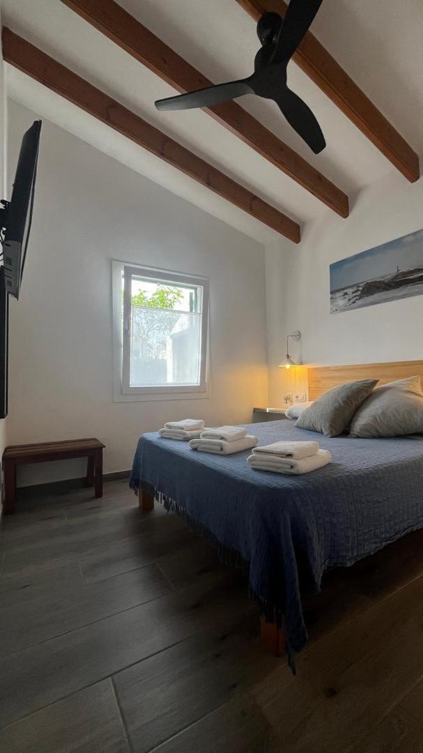 Apartamento Con Piscina Y Playa Son Xoriguer Exterior photo