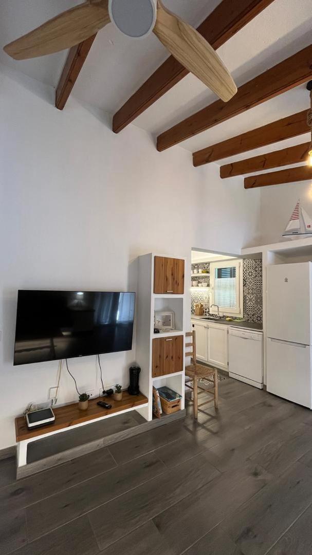 Apartamento Con Piscina Y Playa Son Xoriguer Exterior photo